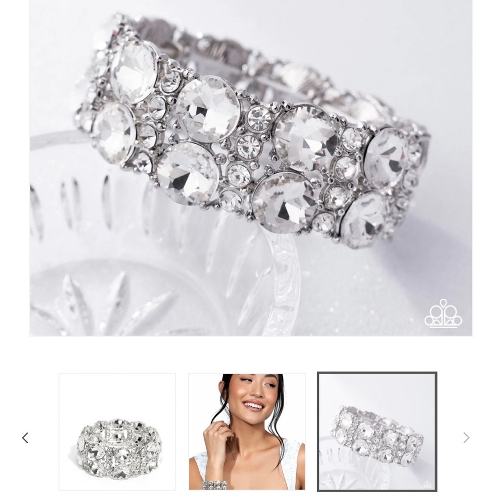 ⚪️💎⚪️ “EXACT ELEGANCE” WHITE BRACELET ~ PAPARAZZI❗️ ⚪️💎⚪️ - Picture 6 of 8